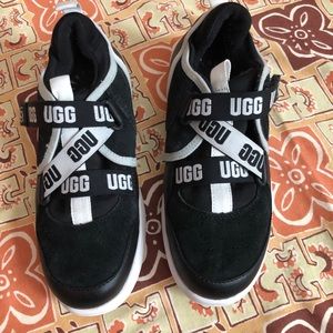 UGG Cloudlet Sneakers Size 5